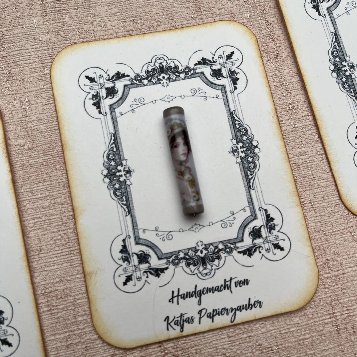 Handgedrehte Papierperle mit Resin Überzug / Lady Kollektion